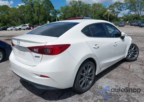 2018 Mazda Mazda3 Touring z USA, uszkodzony, nr VIN 3MZBN1V32JM216852